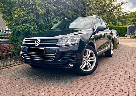 VW Touareg Volkswagen 3.0 V6 TDI Tiptronic BlueMotion Tech..