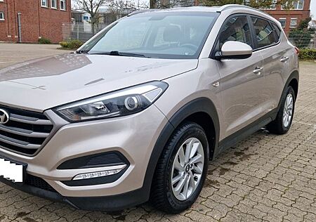 Hyundai Tucson blue Classic 2WD 1.6T-GDI Bure