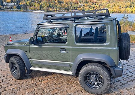 Suzuki Jimny 1.5 ALLGRIP Comfort, 2. Hand, AHK, 4 Sitze