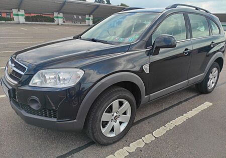 Chevrolet Captiva 2.4 LPG LS EcoLogic 2WD 7-Sitzer LS