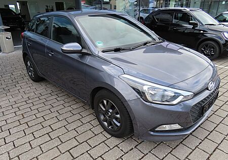 Hyundai i20 YES!