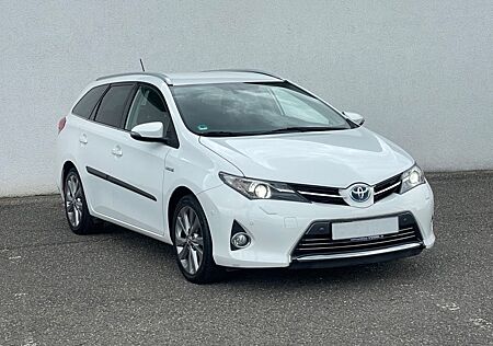 Toyota Auris Touring Sports Hybrid Executive