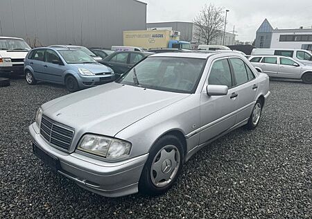 Mercedes-Benz C 200 ELEGANCE