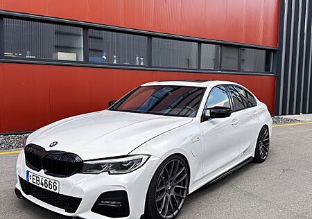 BMW 330e M Sport Automatik M Sport