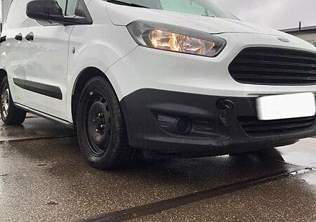 Ford Transit Courier Euro6 Schiebetür LKW Zulassung