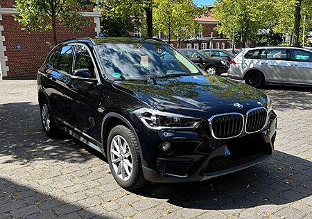 BMW X1 sDrive20i Advantage Steptronic DCT Advantage