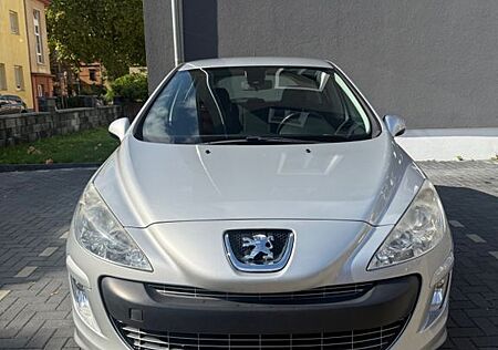 Peugeot 308 TÜV NEU