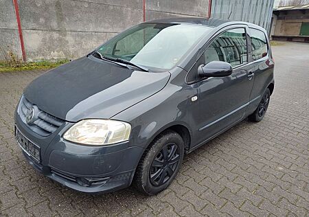 VW Fox Volkswagen 1.2 - TÜV & SERVICE NEU* AT Motor*
