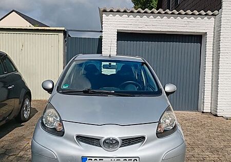 Toyota Aygo (X) Klima,Sitzheizung