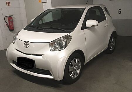 Toyota iQ 1.0Benziner/Klima/Tüv07/27./8Fach bereift