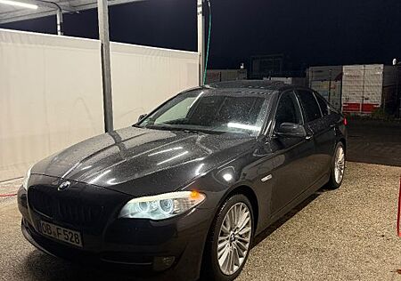 BMW 528i F10 TÜV NEU