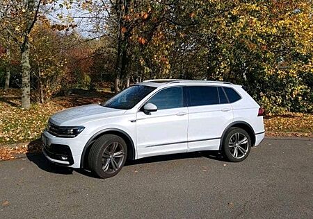 VW Tiguan Allspace Volkswagen R-Line 7-Sitzer