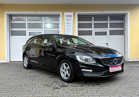 Volvo V60 gebraucht kaufen Volvo V60 Kombi Linje Business aus I- Hand