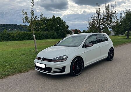 VW Golf Volkswagen 2.0 TSI DSG BMT GTI Performance GTI Per...