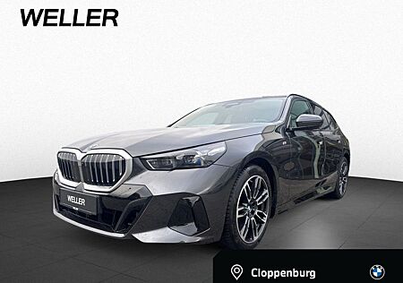 BMW 540d xDr T M SPORT B&W,AHK,Pano,STHZ,DAProf,PA