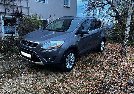 Ford Kuga 2,0 TDCi 4x4 120kW Individual PowerShif...