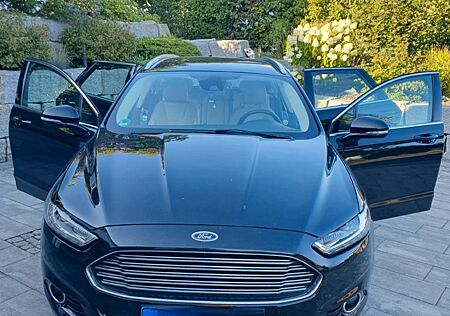 Ford Mondeo 2,0 TDCi 132kW Titanium Turnier Power...