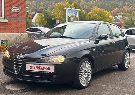 Alfa Romeo A 147TS 1.6 KLİMA TÜV 10/27