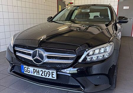 Mercedes-Benz C 300 de T Autom. -