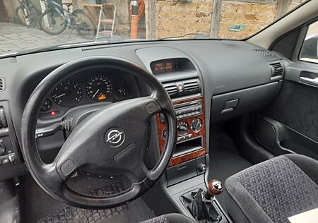 Opel Astra 1.6 16V Elegance Elegance