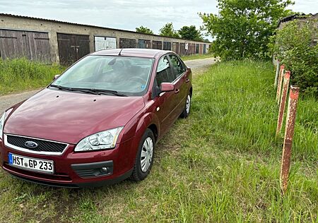 Ford Focus 1,6 Ambiente Ambiente