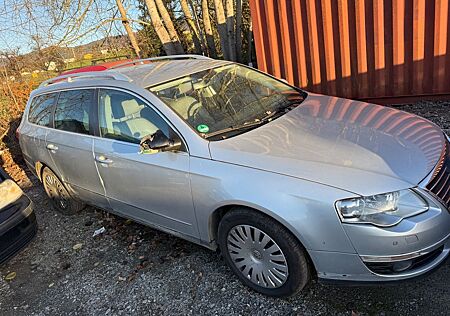 VW Passat Variant Volkswagen Highline