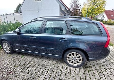 Volvo V50 2.0D Summum Summum