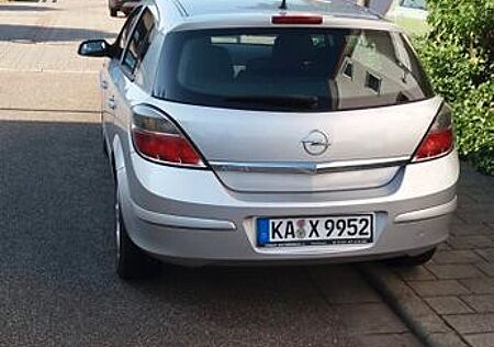 Opel Astra 1.4 Twinport ecoFLEX -