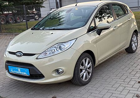 Ford Fiesta Ghia,Klima,5 Türer