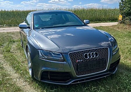 Audi RS5 4.2 FSI S tronic quattro -