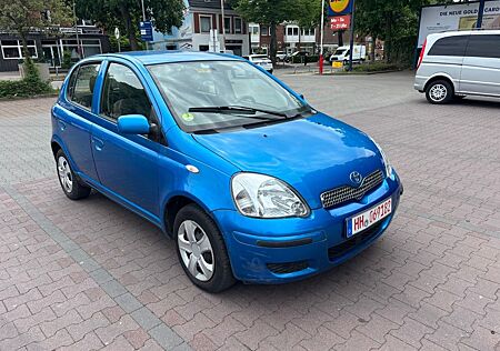 Toyota Yaris 1.4 D-4D Sol