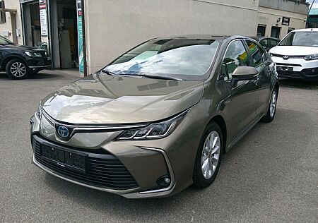 Toyota Corolla Sedan Lim. Hybrid Team D Navi Bi-LED ACC