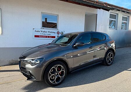 Alfa Romeo Stelvio Veloce Q4 *LED*KAMERA*ALLRAD*KLIMA*LEDER