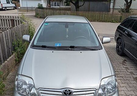 Toyota Corolla 1.6 -
