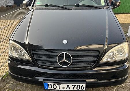 Mercedes-Benz ML 320 - TÜV bis 01,2028