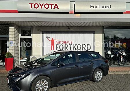 Toyota Corolla TS - 1.8 Hybrid - LED, NAVI, SZ, KeyLess