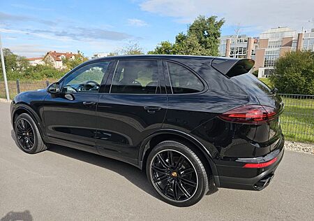 Porsche Cayenne S Diesel V8*PANO*01/27*LUFT*LED*AHK*