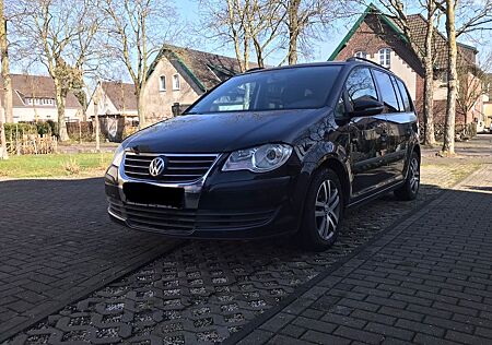 VW Touran Volkswagen 1.9 TDI DPF BlueMotion 5 Sitzer
