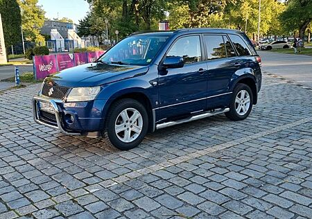 Suzuki Grand Vitara 2.0 Comfort Automatik Comfort