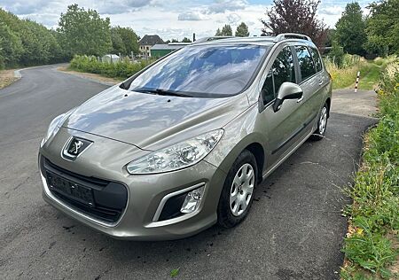 Peugeot 308 Kombi 1.6 E-HDI Panoramadach/EURO 5