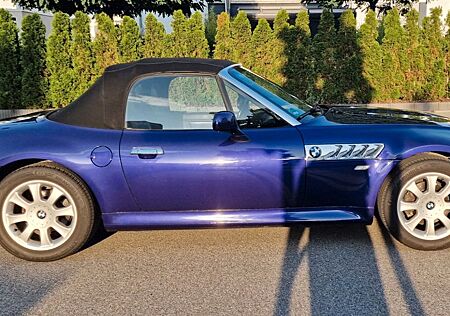 BMW Z3 Roadster 1.8 - velvetblue metalic mit Hardtop
