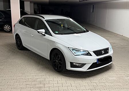 Seat Leon ST 1.8 TSI 132kW Start&Stop FR DSG FR