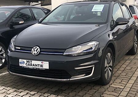 VW Golf Volkswagen VII Lim. e-