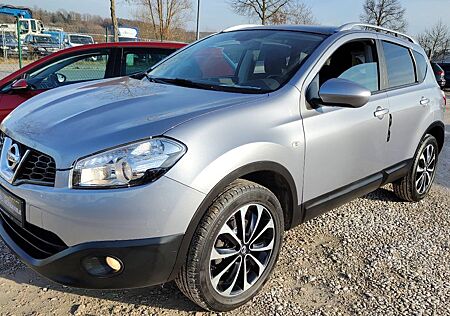 Nissan Qashqai 2.0i I-Way 4X4 Navi* Panorama*AHK*1.Hand