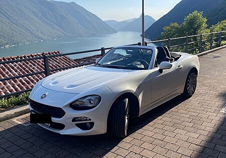 Fiat 124 Spider Dolce Vita-Feeling für jeden Tag