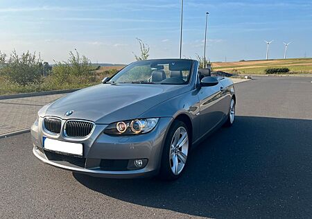 BMW 320i Cabrio /Xenon/HiFi/Sportsitze/Leder/8-fach