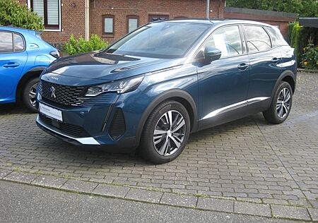 Peugeot 3008 Allure++NAVI++SHZ++KEYLESS