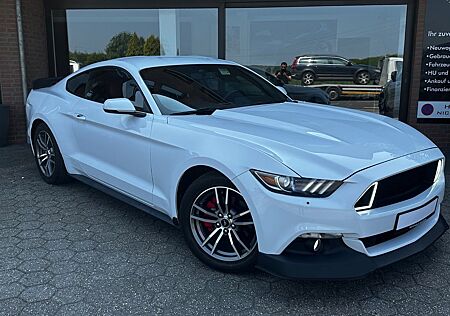 Ford Mustang EcoBoost Premium2.3L /Turbo/ Leder /Shaker Pro/