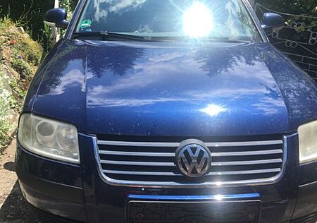 VW Passat Variant Volkswagen 2.0 96kW Comfortline Variant ...