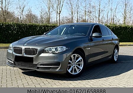 BMW 520 Baureihe 5 Lim. d xDrive Leder Service